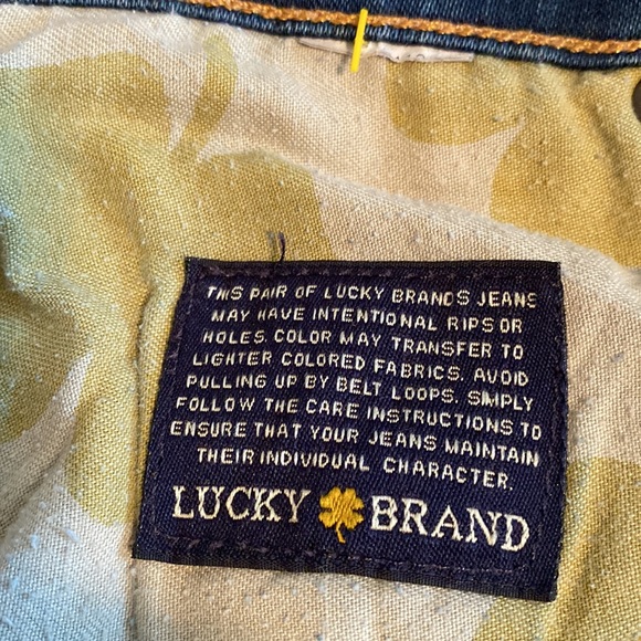 Lucky Brand Sophia Skinny Ankle soft dark wash mid rise Size 10 / 30 - Picture 13 of 13